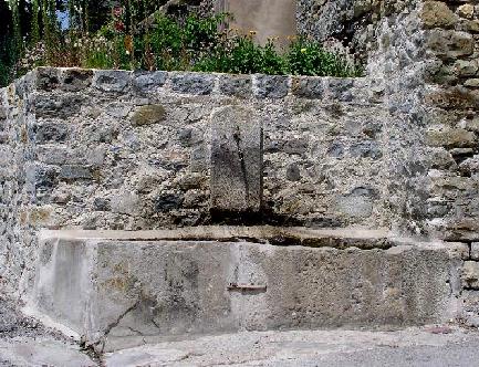 Fontaine de la place du tricot